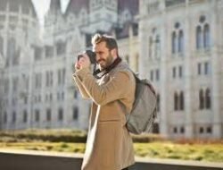 Cara Menghindari Penipuan Turis Saat Sedang Berada Di Negara Asing Yang Baru